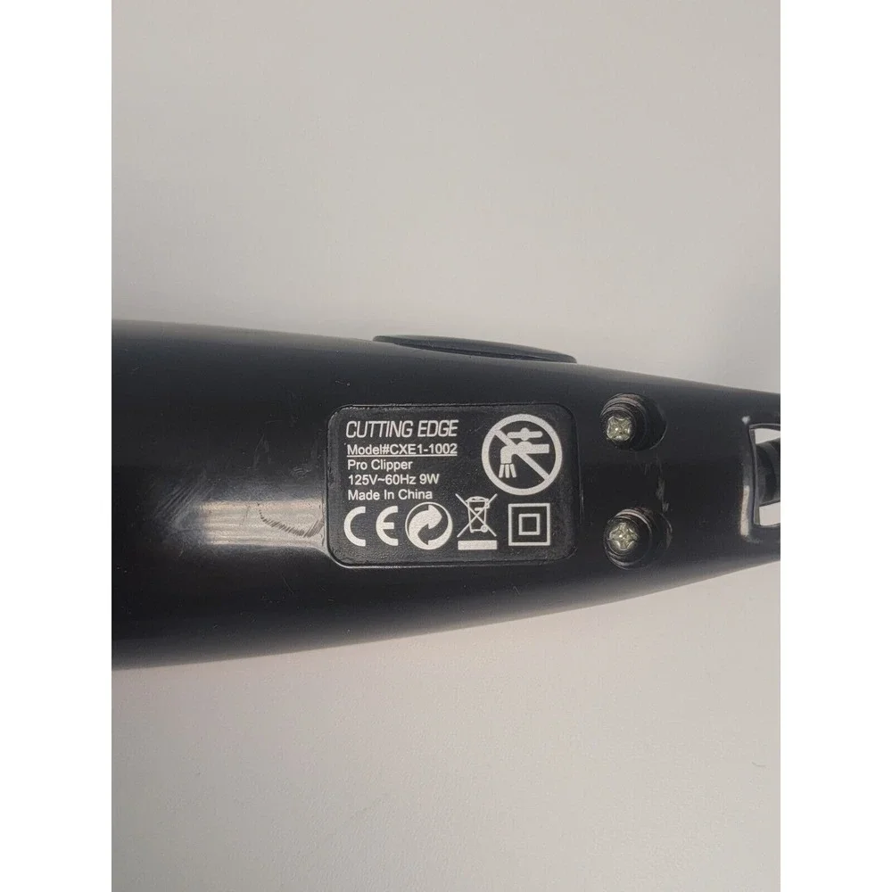 Cutting Edge Pro Clipper 2 Piece Kit Hair Cut Fade Detail Outline‎ CXE1-1002 Red